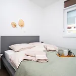 Appartement Pape Brodarica (Sibenik-Knin)